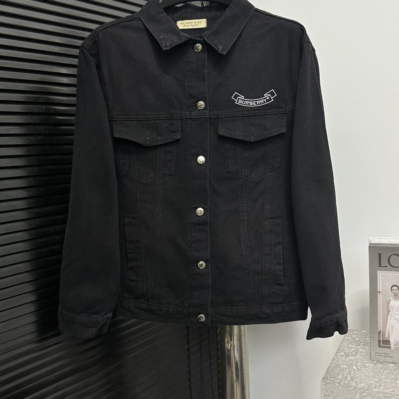 B**rry coat